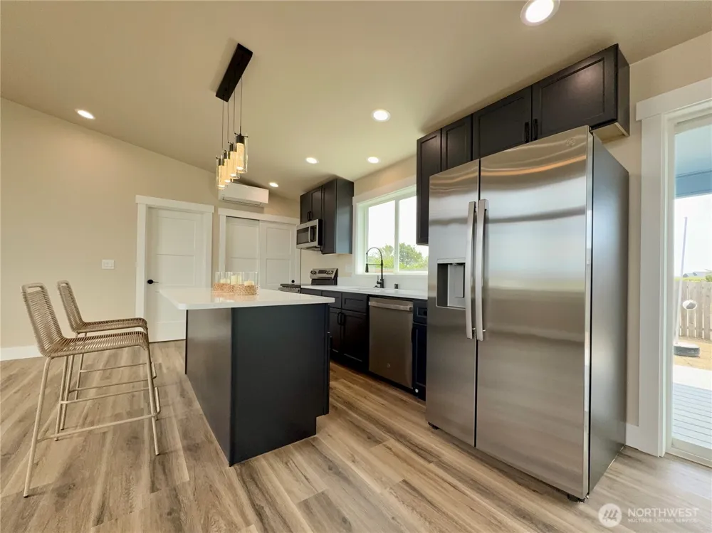 475 Sportsmens Street SW Ocean Shores, WA 98569
