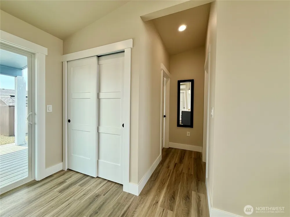 475 Sportsmens Street SW Ocean Shores, WA 98569