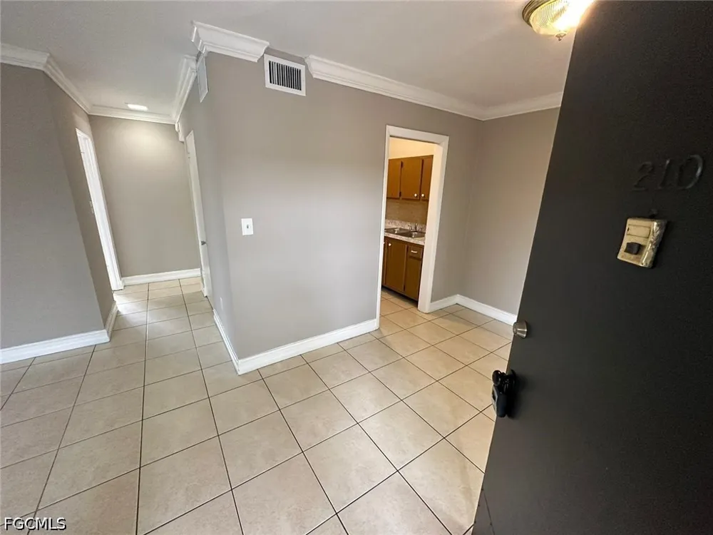 Maravilla Avenue #210 Fort Myers, FL 33901