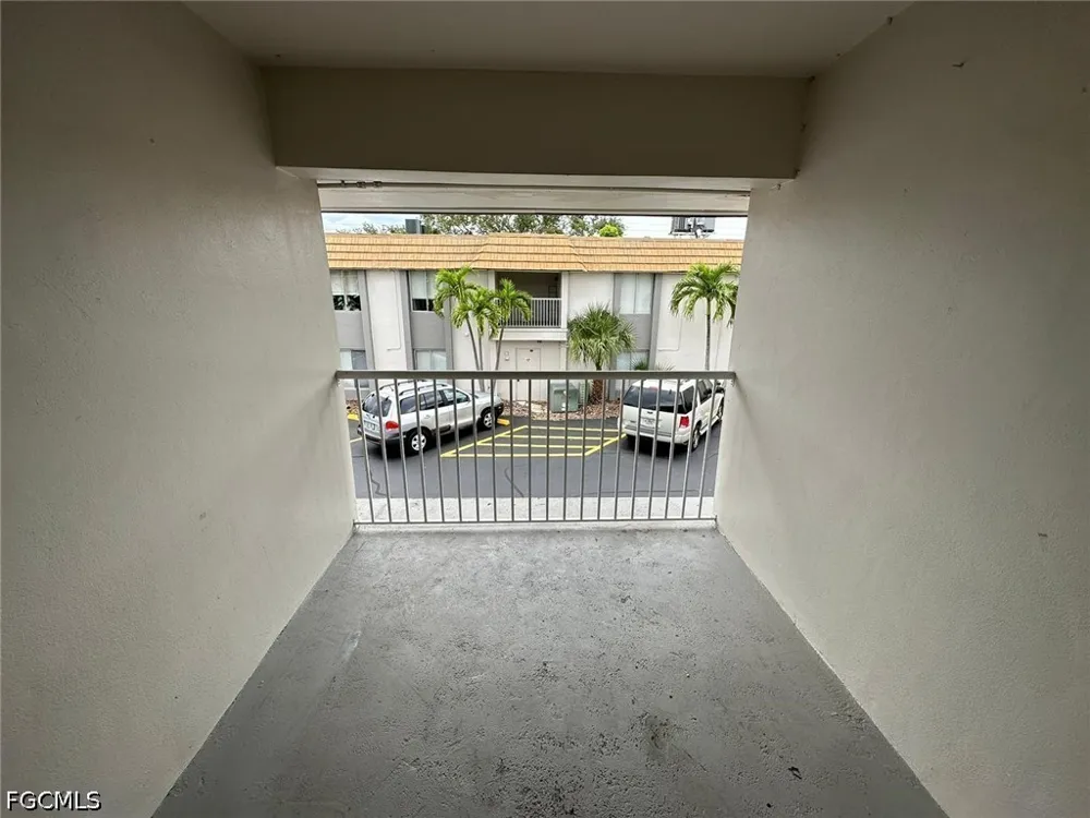 Maravilla Avenue #210 Fort Myers, FL 33901