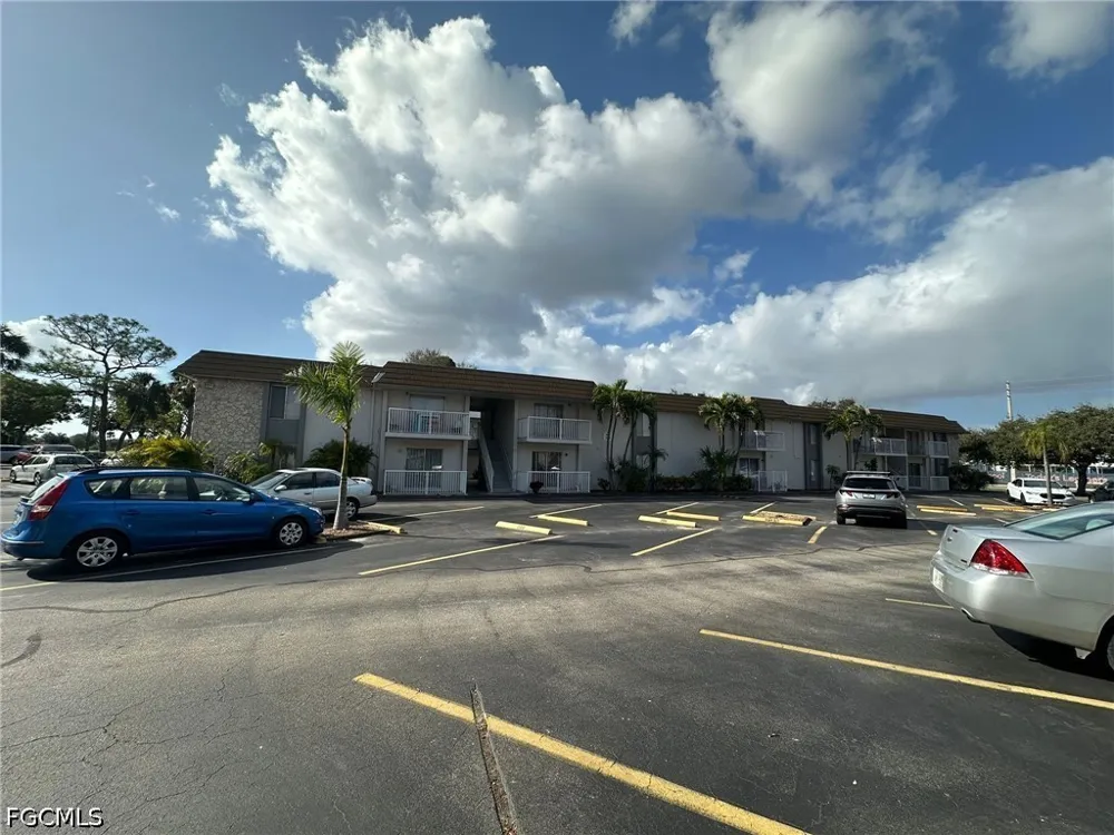 Maravilla Avenue #210 Fort Myers, FL 33901