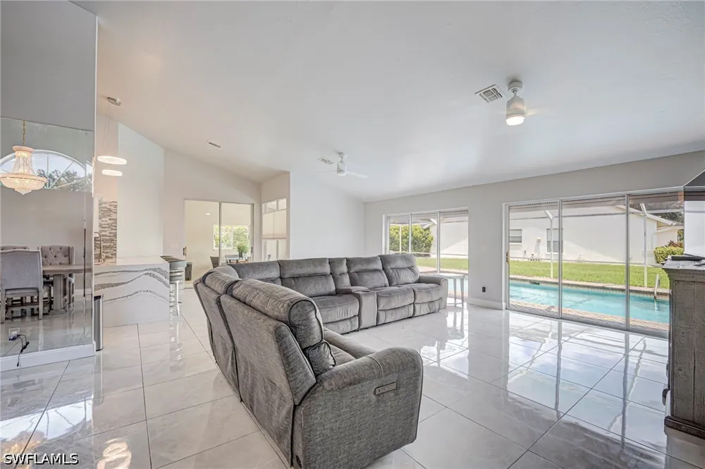 Middlesex Place Naples, FL 34104