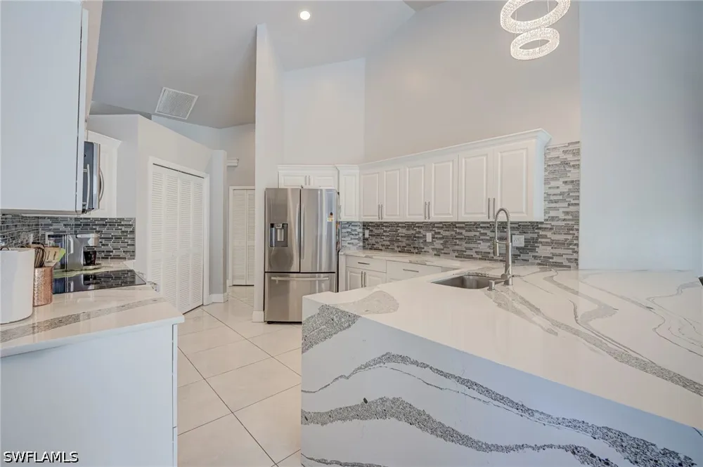 Middlesex Place Naples, FL 34104