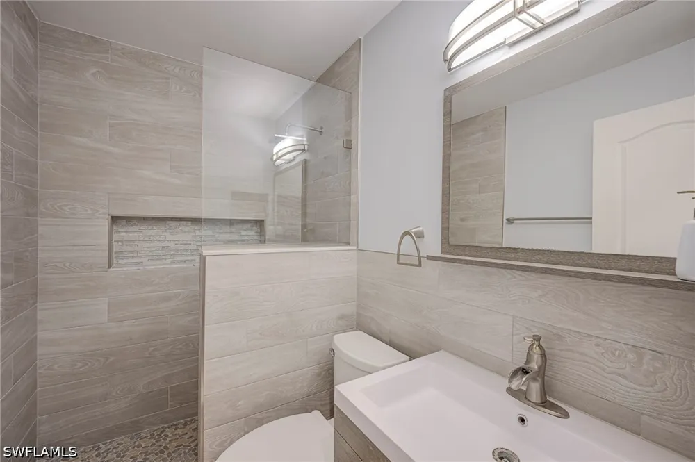 Middlesex Place Naples, FL 34104