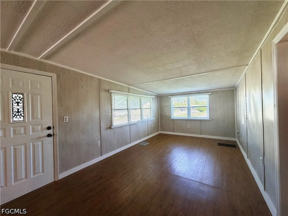 Gaslight Avenue North Fort Myers, FL 33917