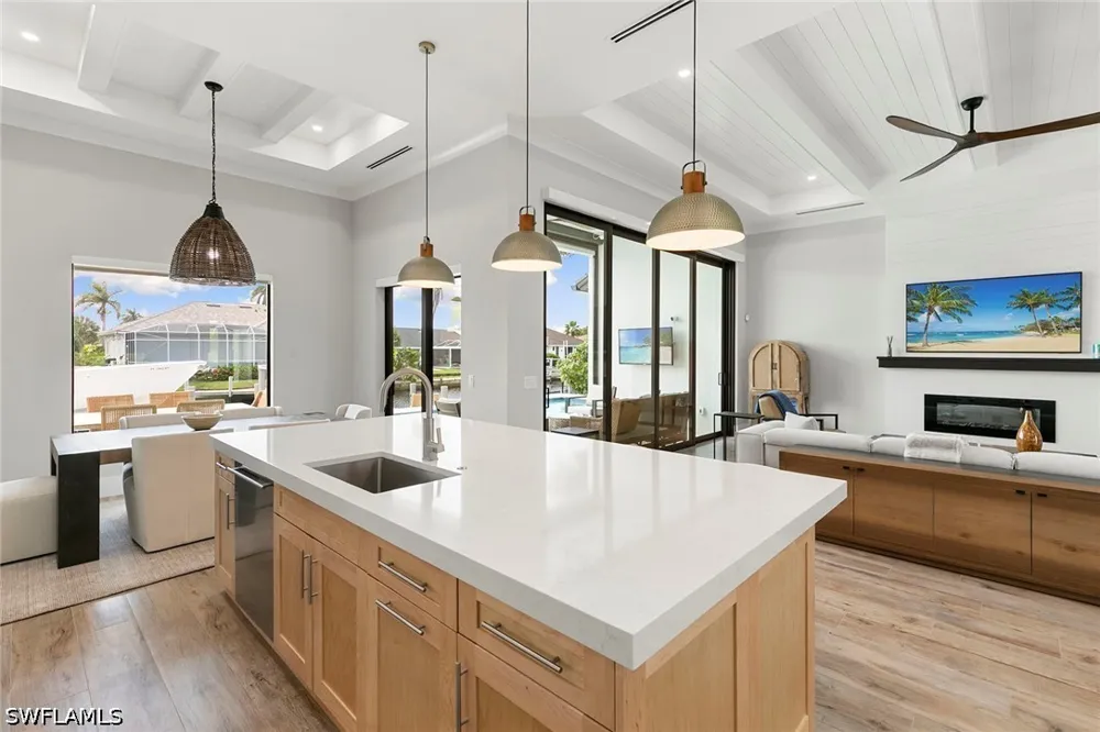Apataki Court Marco Island, FL 34145
