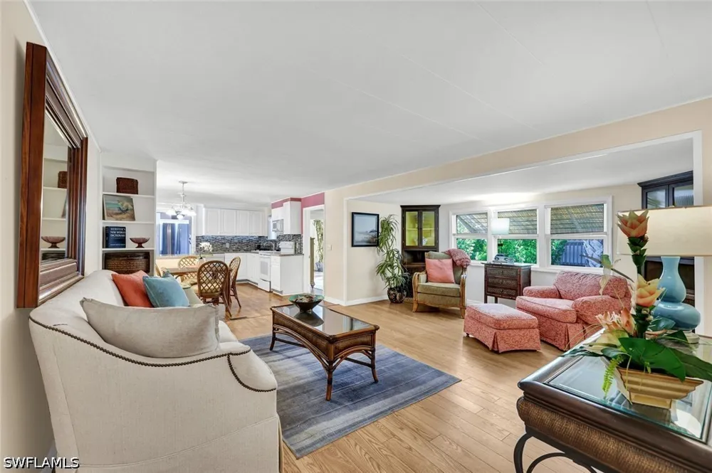 Menton Lane Naples, FL 34112