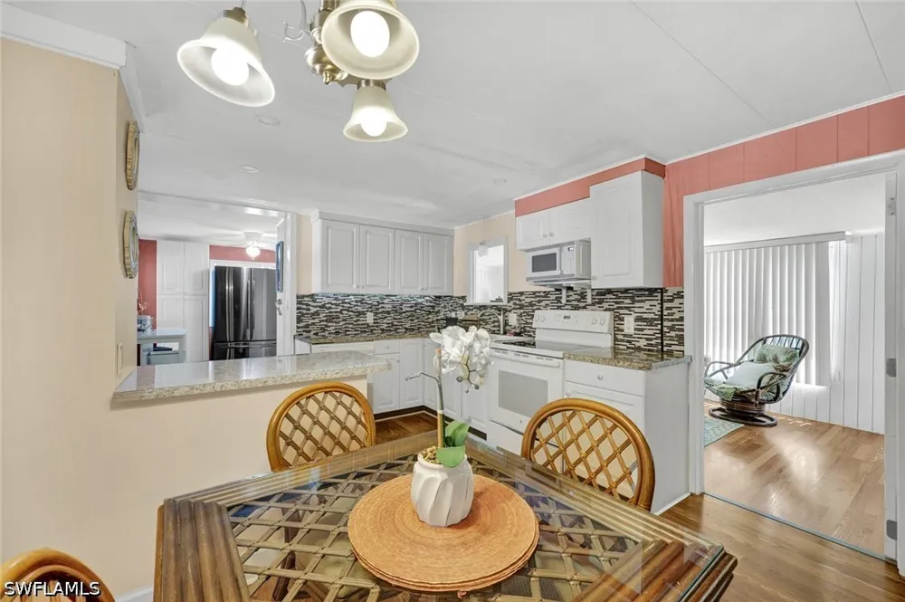 Menton Lane Naples, FL 34112