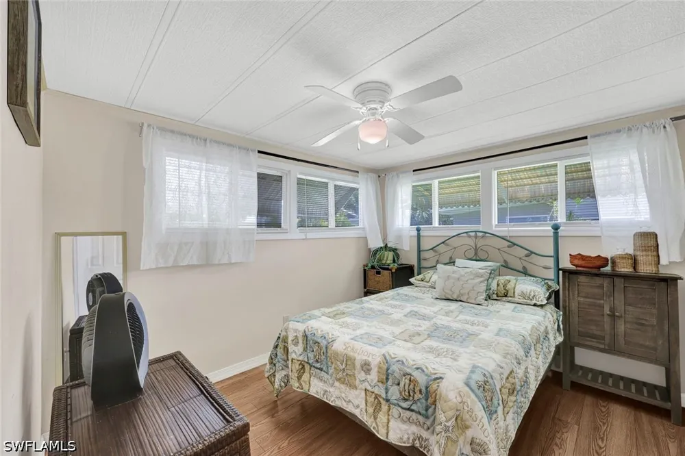 Menton Lane Naples, FL 34112