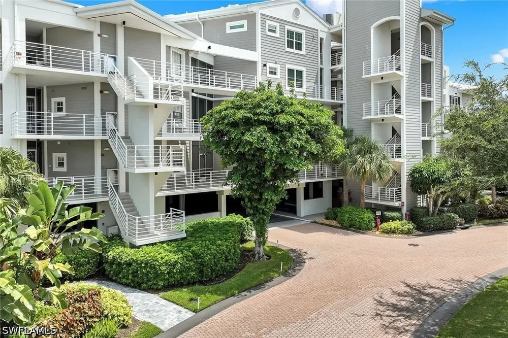 Hideaway Circle E #423 Marco Island, FL 34145
