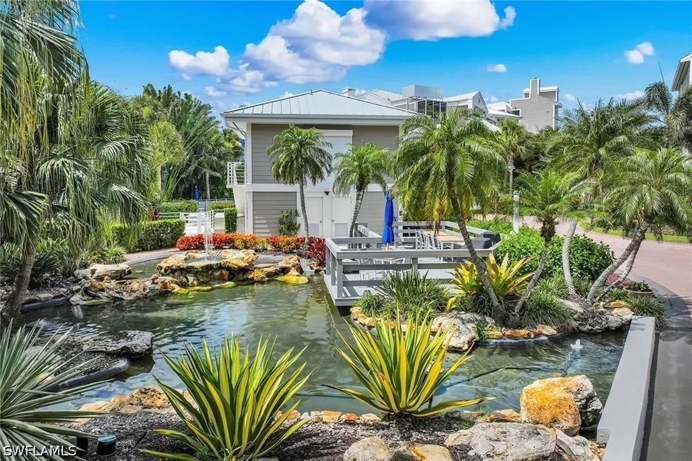 Hideaway Circle E #423 Marco Island, FL 34145