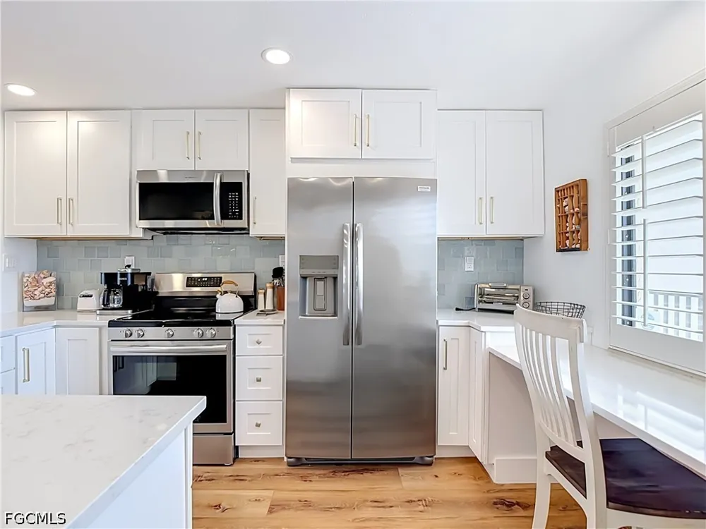 E Gulf Drive #D433 Sanibel, FL 33957