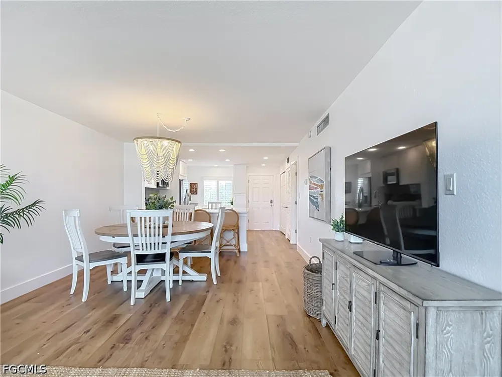 E Gulf Drive #D433 Sanibel, FL 33957
