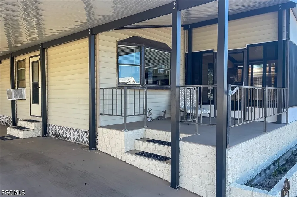ASHE STREET Alva, FL 33920