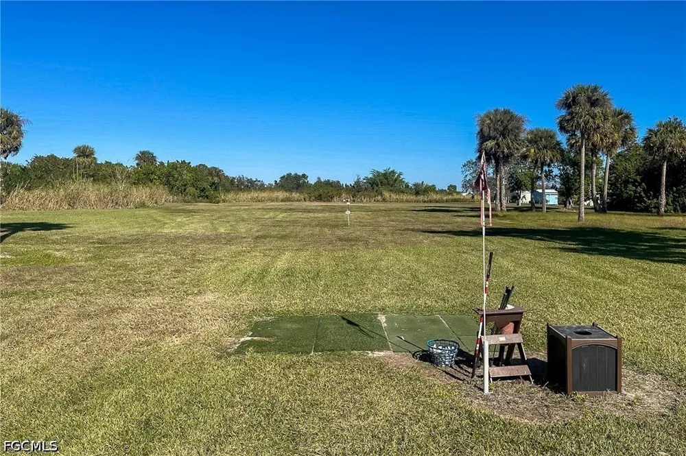 ASHE STREET Alva, FL 33920