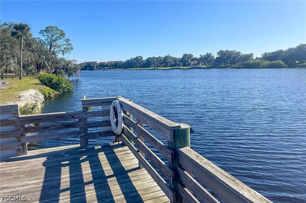 ASHE STREET Alva, FL 33920