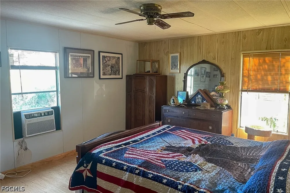 ASHE STREET Alva, FL 33920