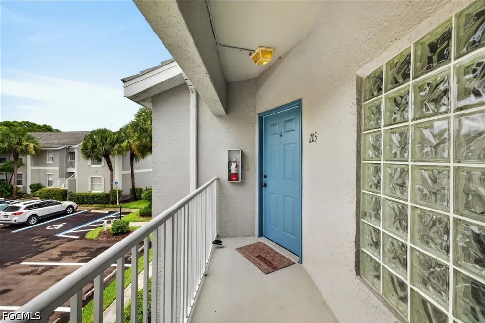 Summergate Circle #203 Fort Myers, FL 33913