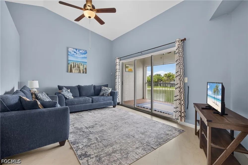 Summergate Circle #203 Fort Myers, FL 33913