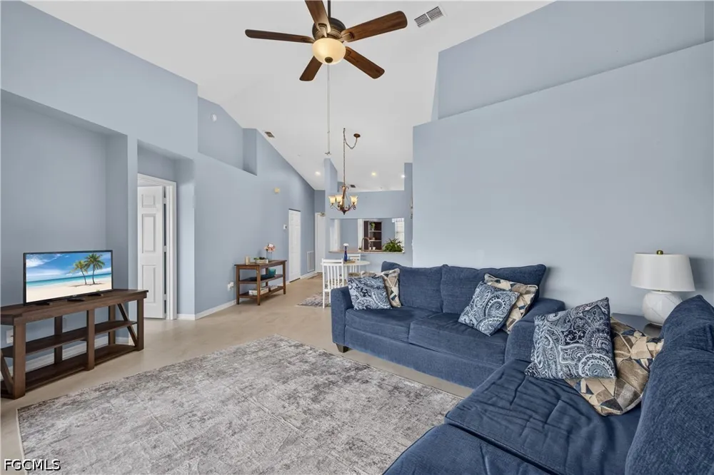 Summergate Circle #203 Fort Myers, FL 33913