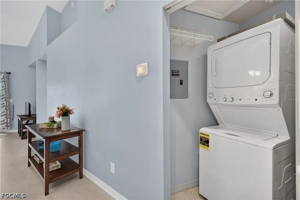 Summergate Circle #203 Fort Myers, FL 33913
