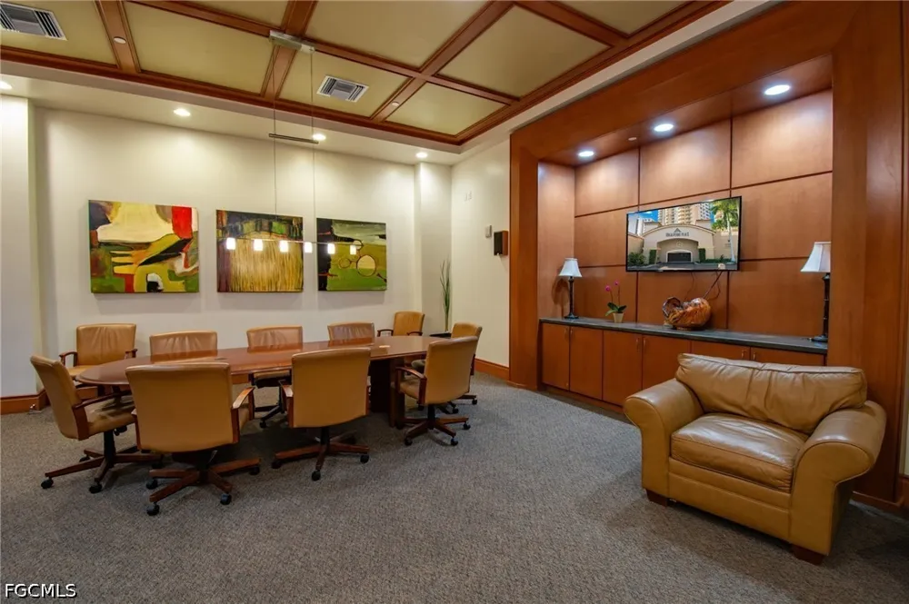 W 1st Street #304 Fort Myers, FL 33901