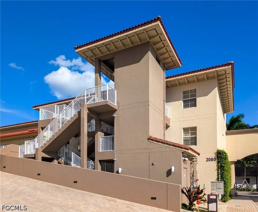 W 1st Street #304 Fort Myers, FL 33901