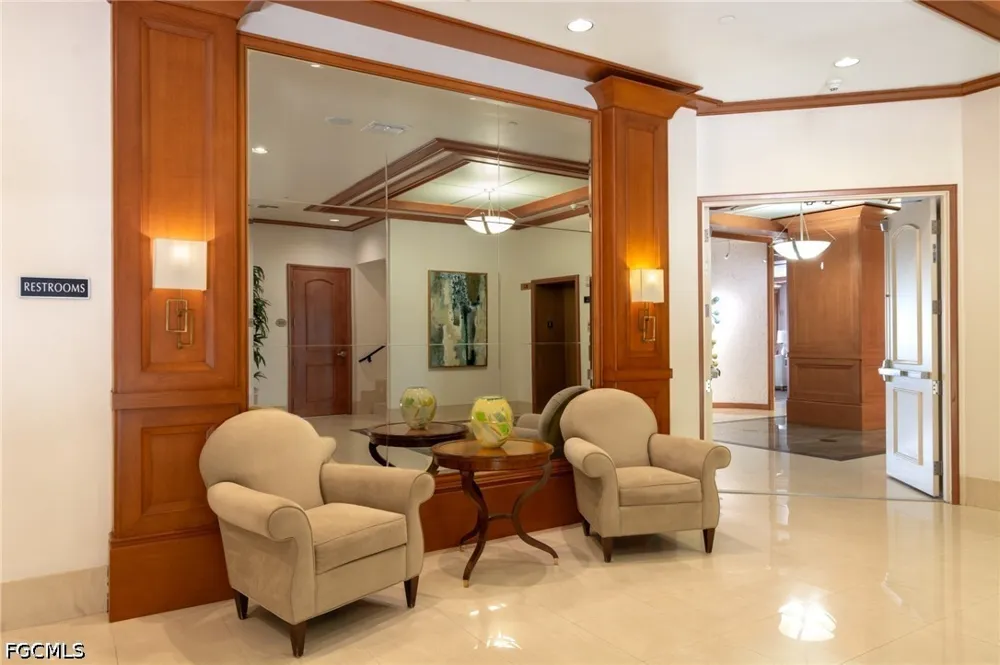 W 1st Street #304 Fort Myers, FL 33901