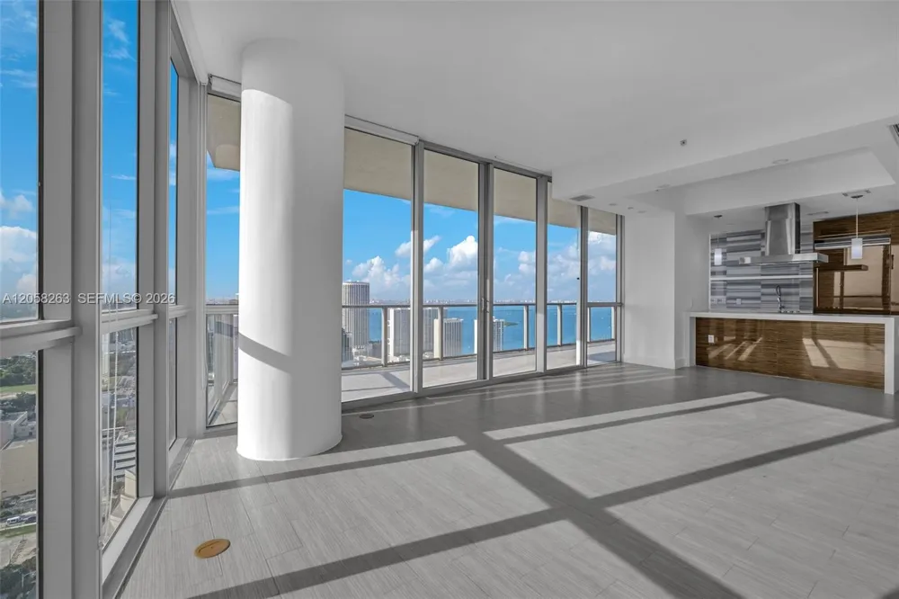1100 Biscayne Blvd #4308 Miami, FL 33132
