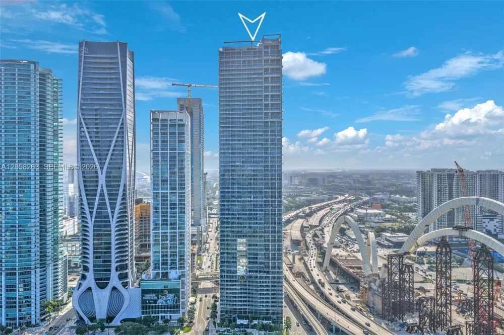 1100 Biscayne Blvd #4308 Miami, FL 33132