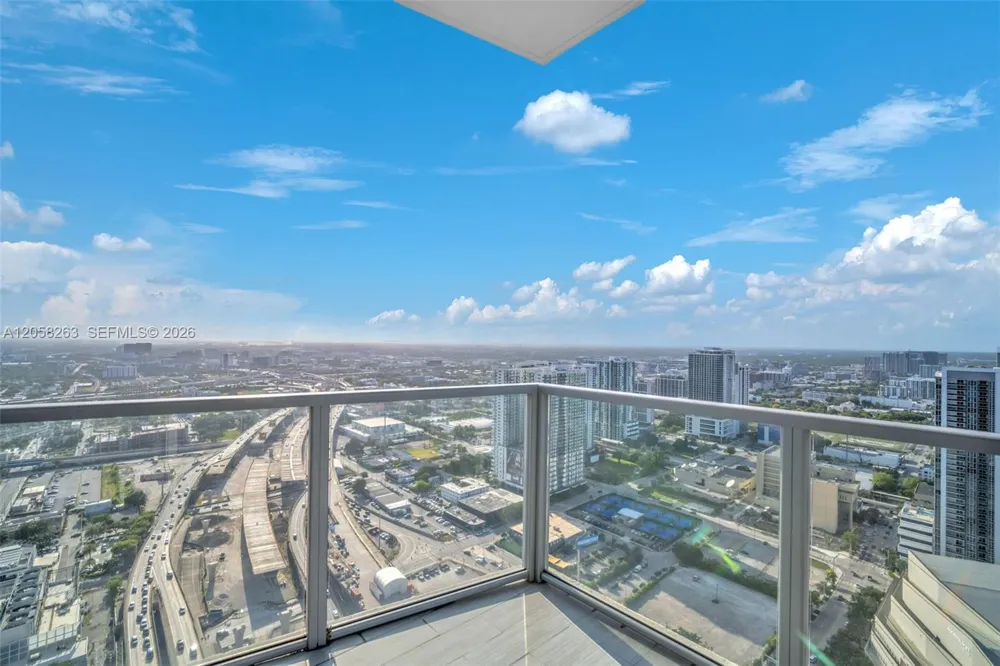 1100 Biscayne Blvd #4308 Miami, FL 33132