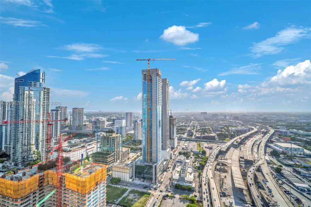 1100 Biscayne Blvd #4308 Miami, FL 33132