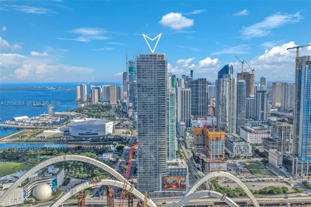 1100 Biscayne Blvd #4308 Miami, FL 33132