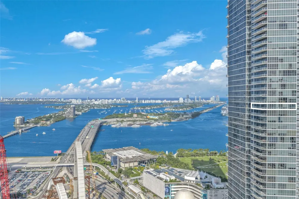 1100 Biscayne Blvd #4308 Miami, FL 33132