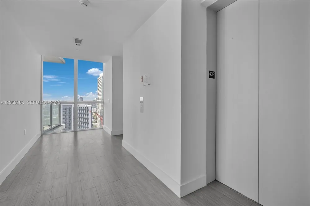 1100 Biscayne Blvd #4308 Miami, FL 33132