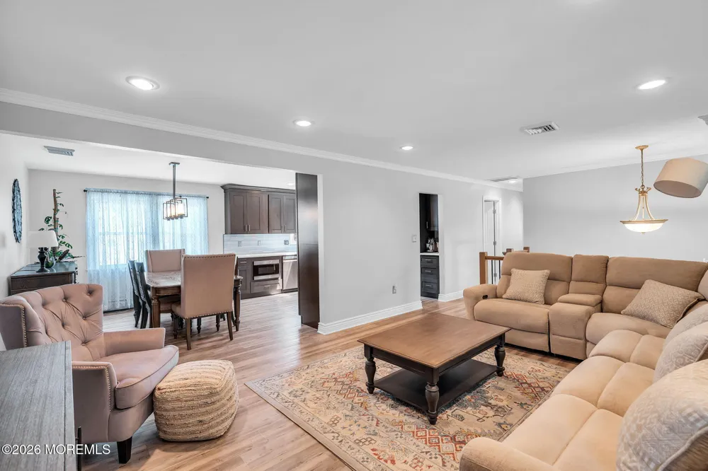 147 Clairmont Avenue Belford, NJ 07718