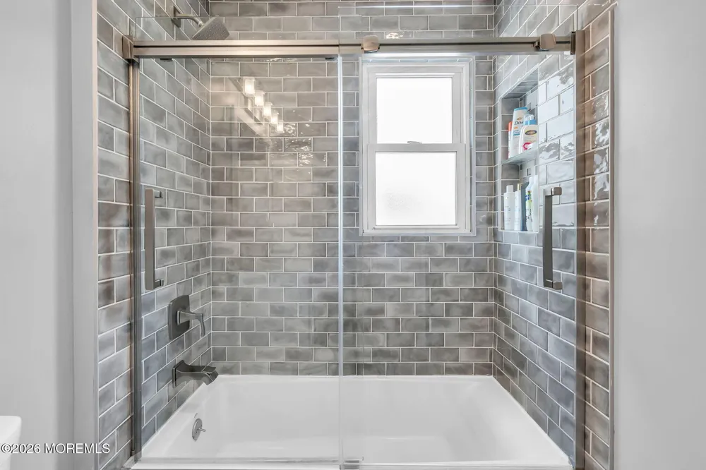 147 Clairmont Avenue Belford, NJ 07718