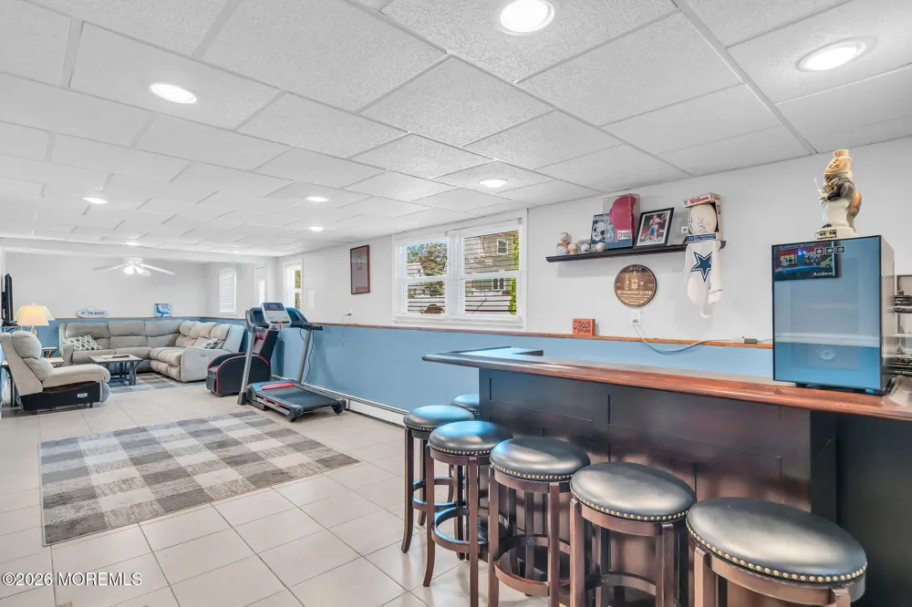 147 Clairmont Avenue Belford, NJ 07718