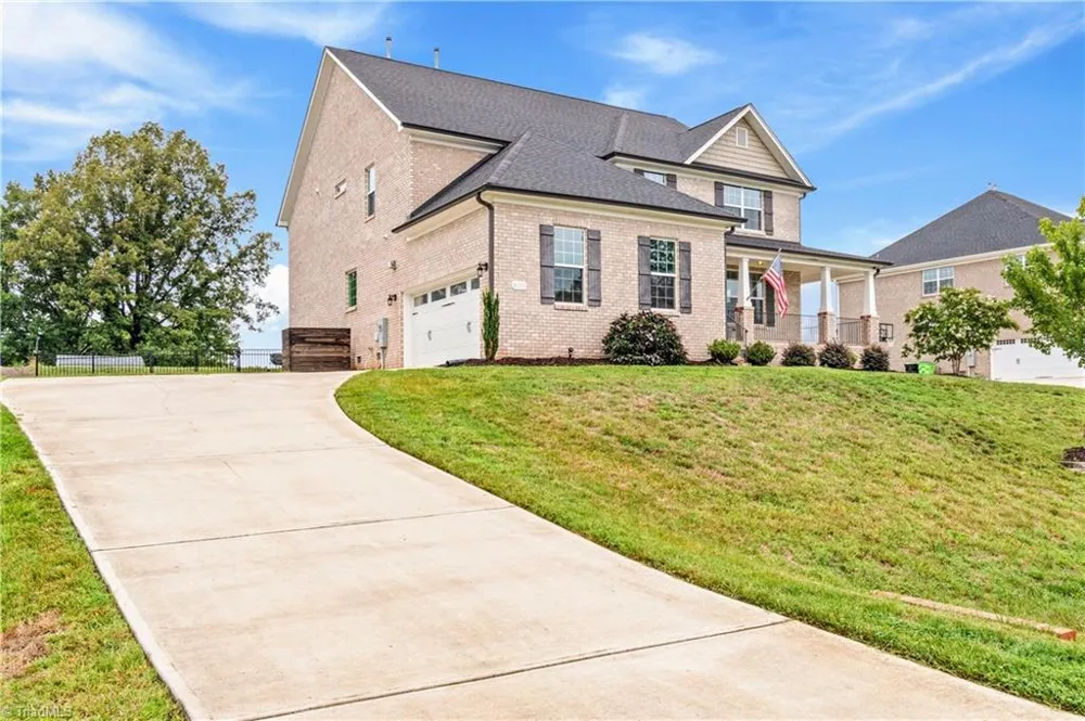 8003 Hacker Drive Stokesdale, NC 27357