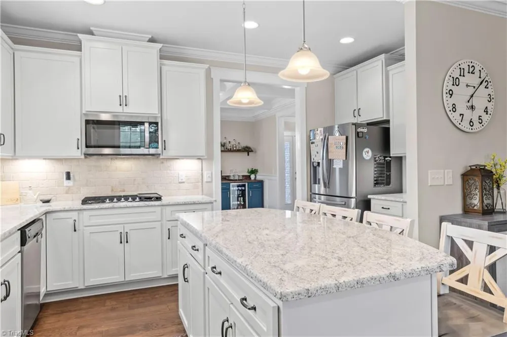 8003 Hacker Drive Stokesdale, NC 27357