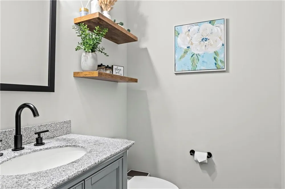 8003 Hacker Drive Stokesdale, NC 27357