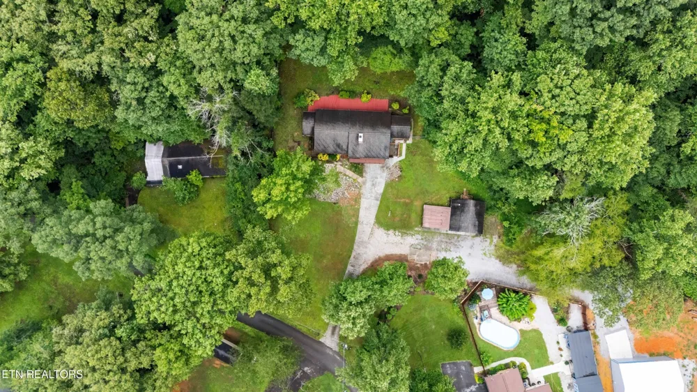 26182528 Shaler Lane Knoxville, TN 37920
