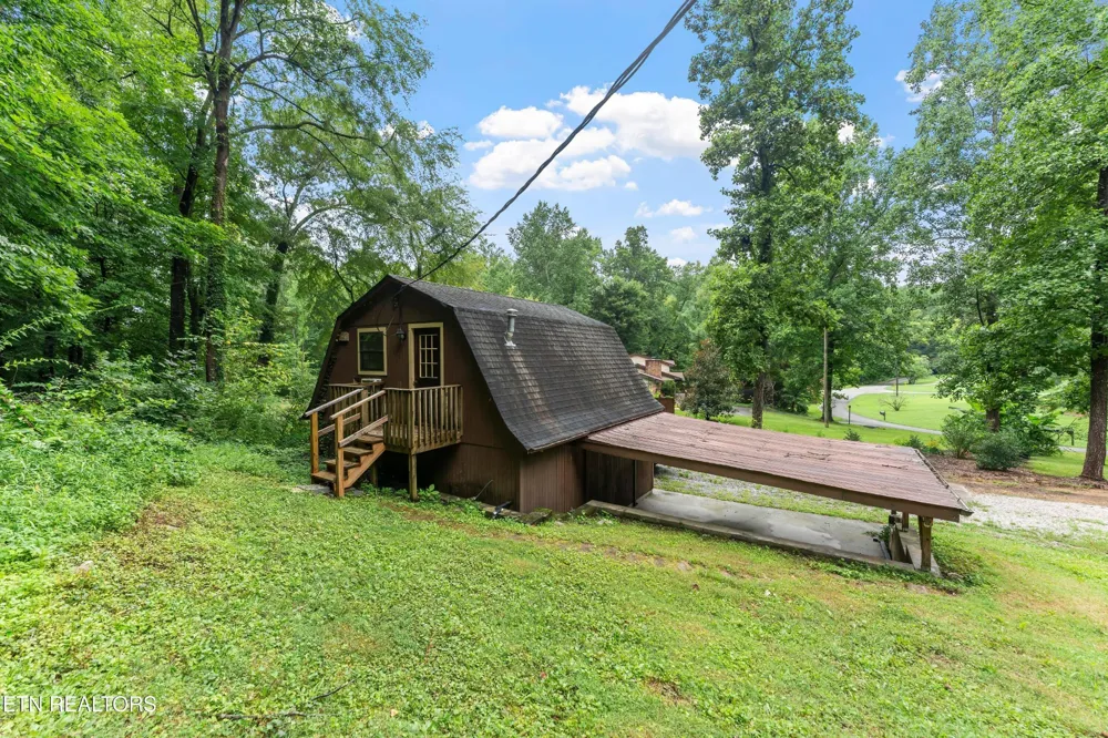 26182528 Shaler Lane Knoxville, TN 37920