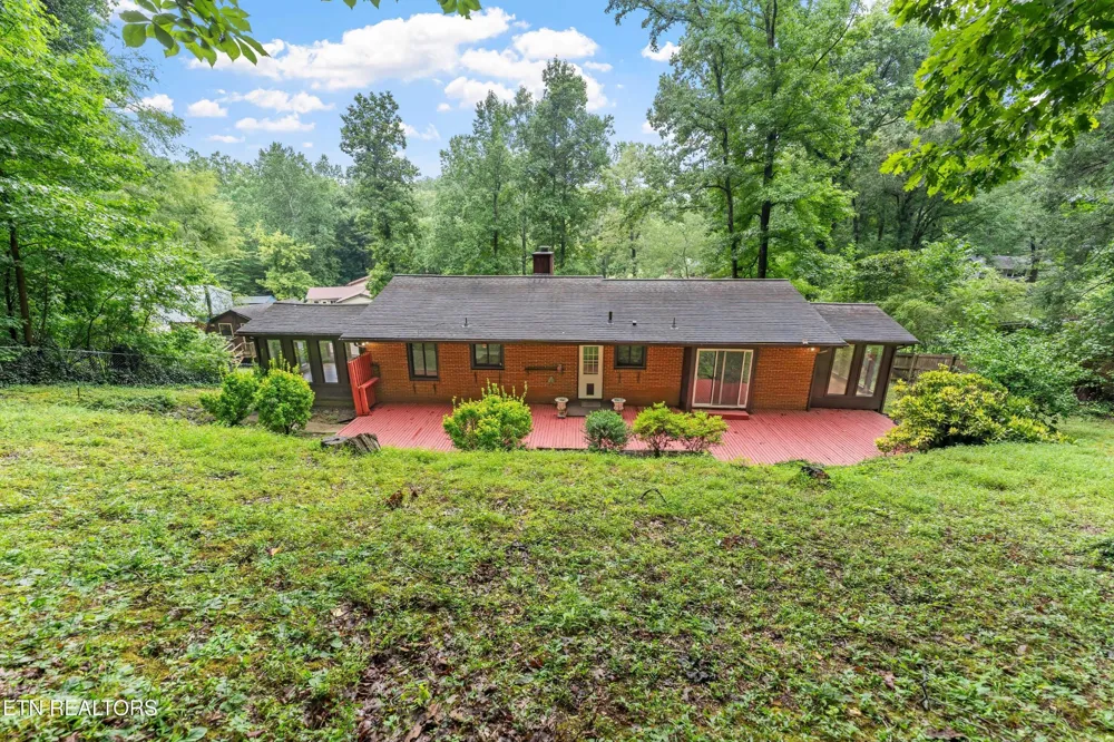 26182528 Shaler Lane Knoxville, TN 37920
