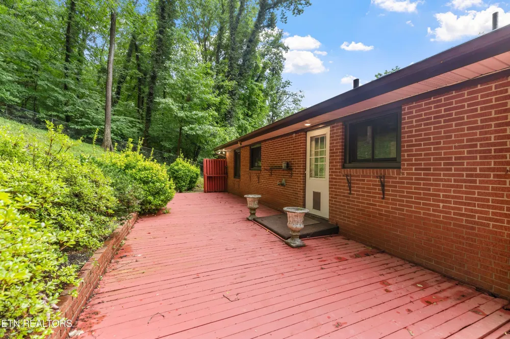 26182528 Shaler Lane Knoxville, TN 37920