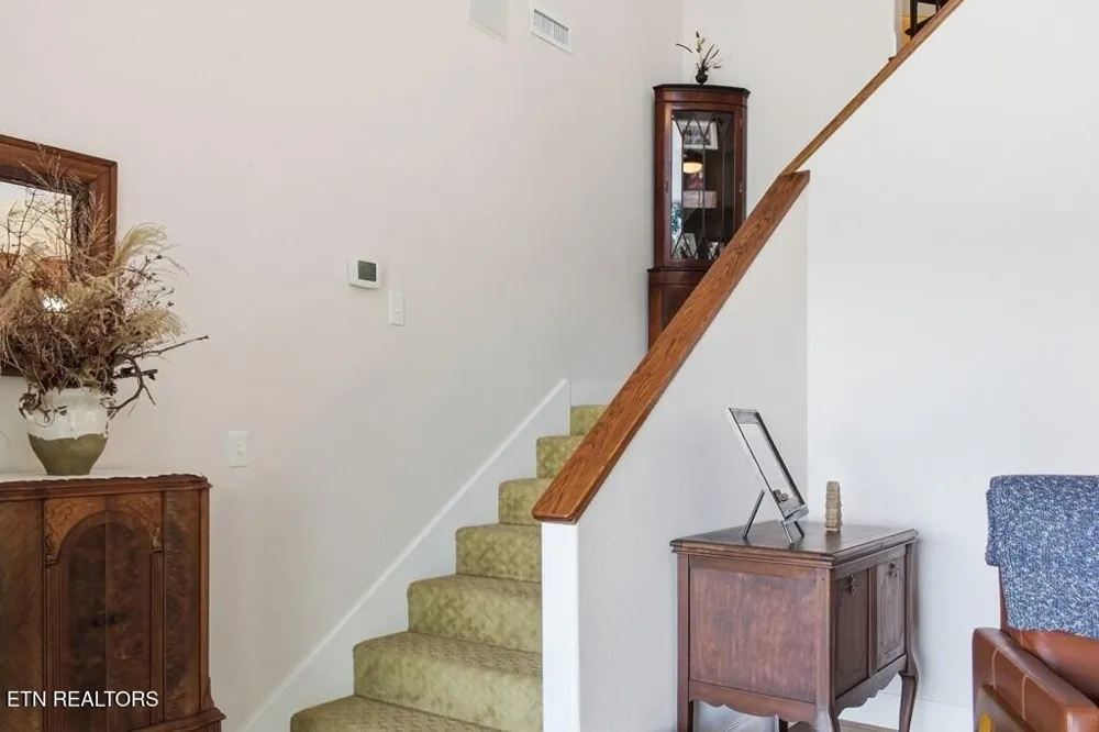 583 Cliff Park Rd Monterey, TN 38574