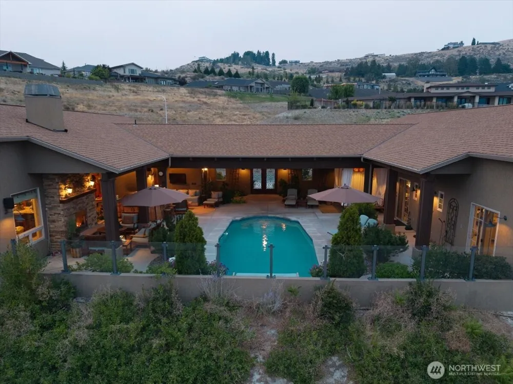 100 Ridgeview Drive Chelan, WA 98816