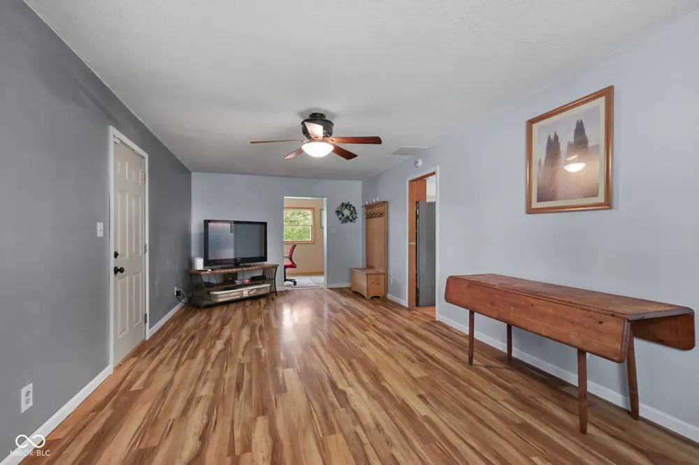 11 Clamme Court Hartford City, IN 47348