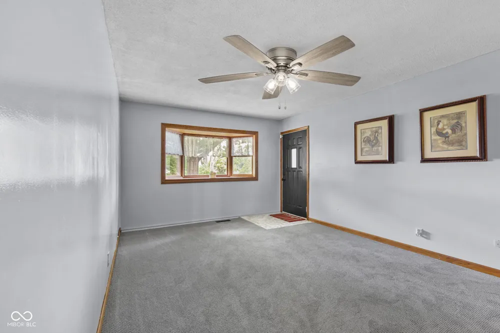 11 Clamme Court Hartford City, IN 47348