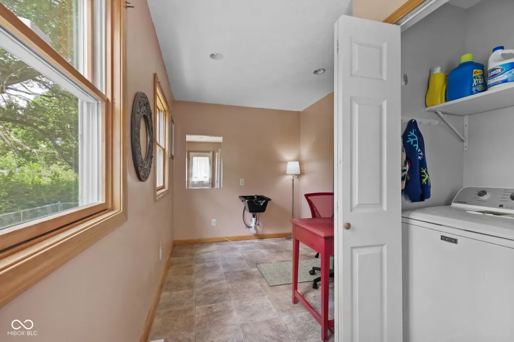 11 Clamme Court Hartford City, IN 47348
